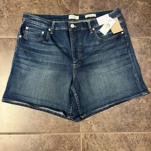NWT JESSICA SIMPSON SHORTS